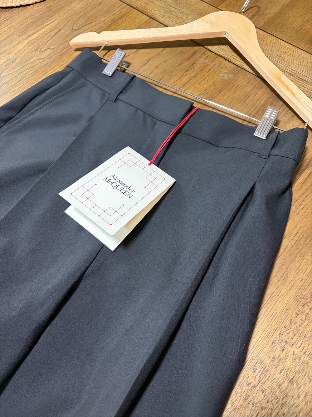 Alexander McQueen Pleated Slim Peg Wool Ankle Trousers